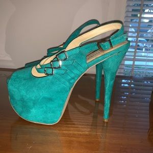 ShoeDazzle Platform Heels